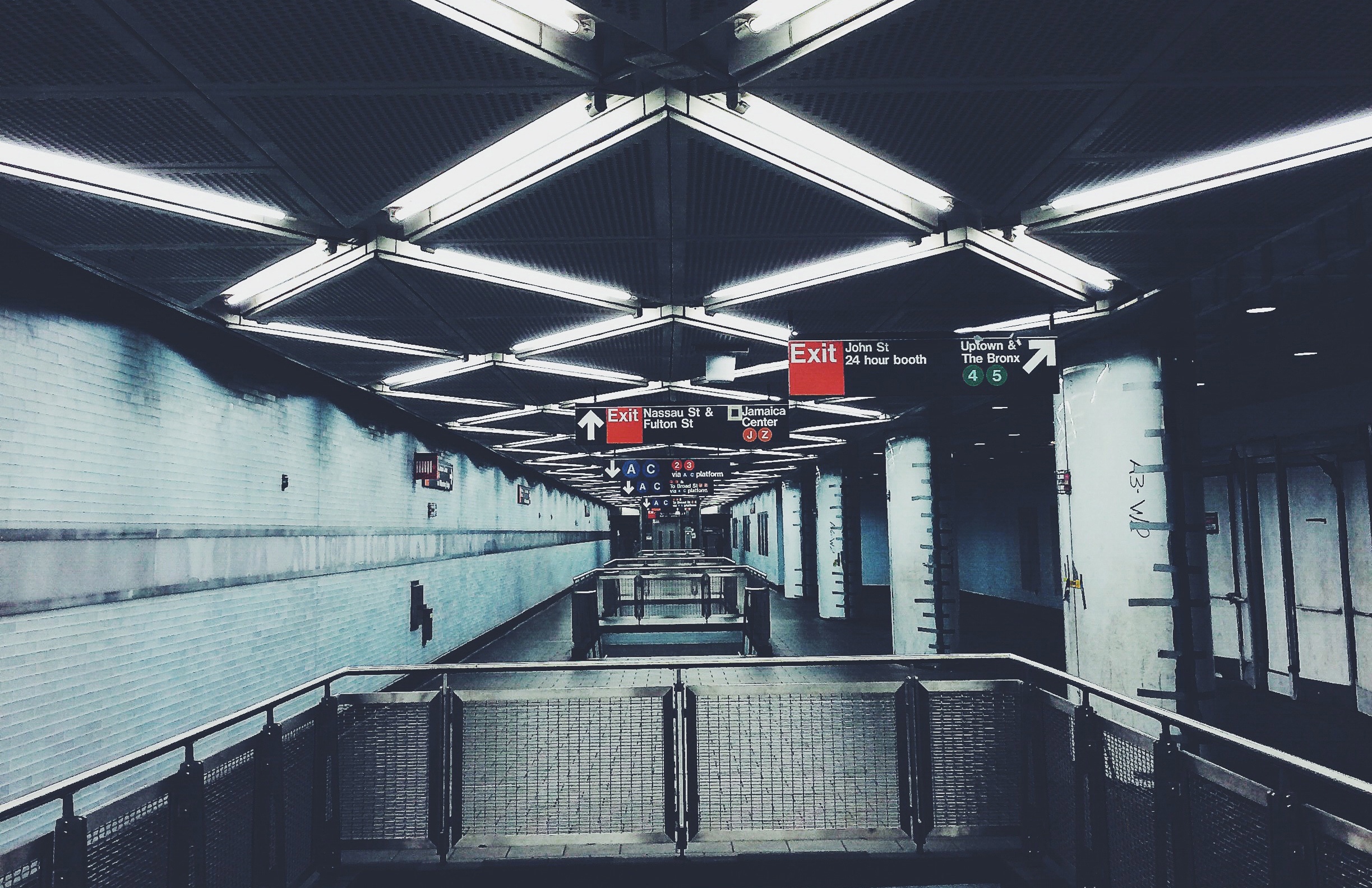 Foap-Cool_subway_station